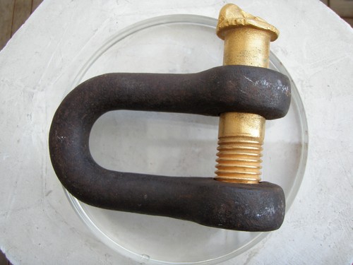 Schiffsschäkel mit massiv