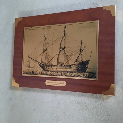 Messingbild auf holz - auf,