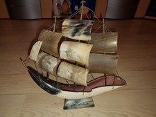 Kunstvolles Segelschiff aus